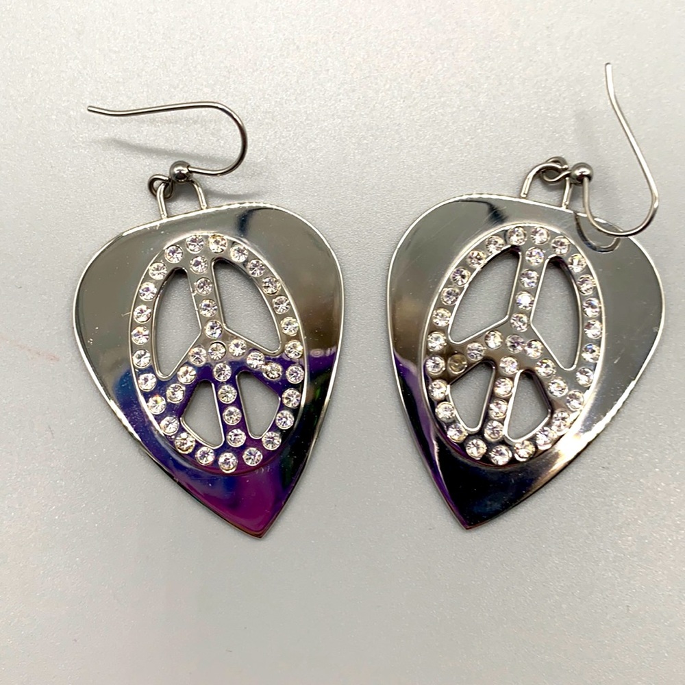 Fun stainless steel heart shaped peace earrings with clear crystals 💜 - Picture 1 of 5